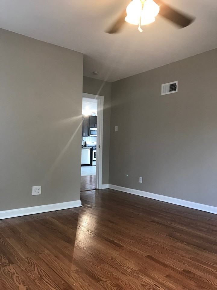 7320 Lansdowne Ave - Photo 7 of 18