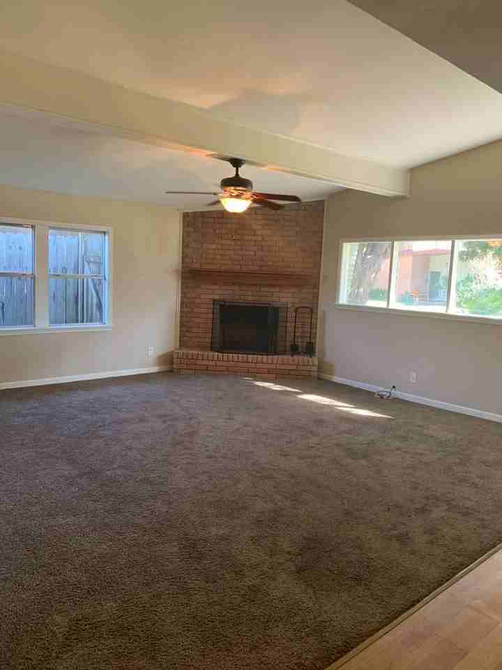 10 Maple Ln - Photo 3 of 23