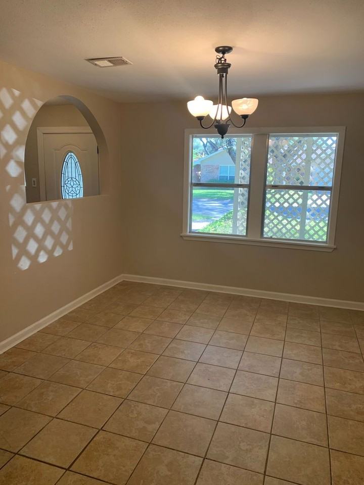 10 Maple Ln - Photo 6 of 23