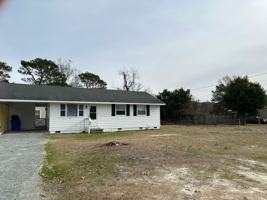 featured image of 2221 Ireland Dr