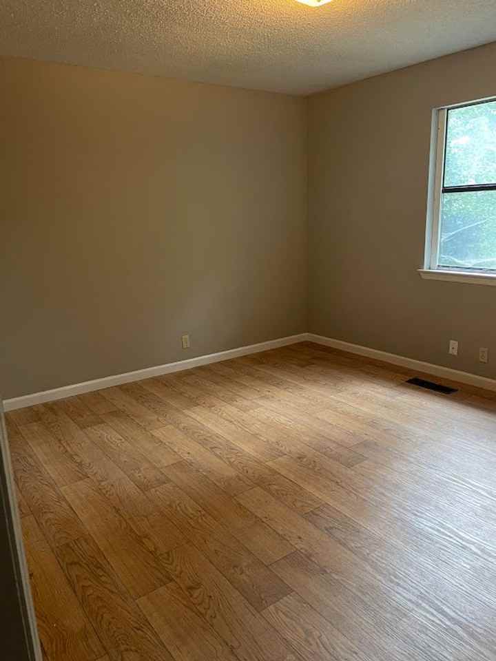 347 Keller Rd - Photo 4 of 7