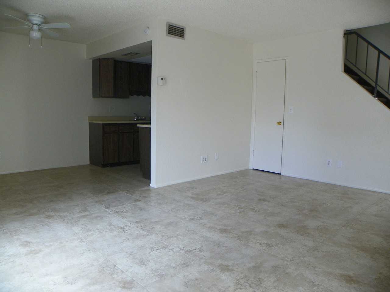 5973 W Townley Ave - Photo 7 of 37