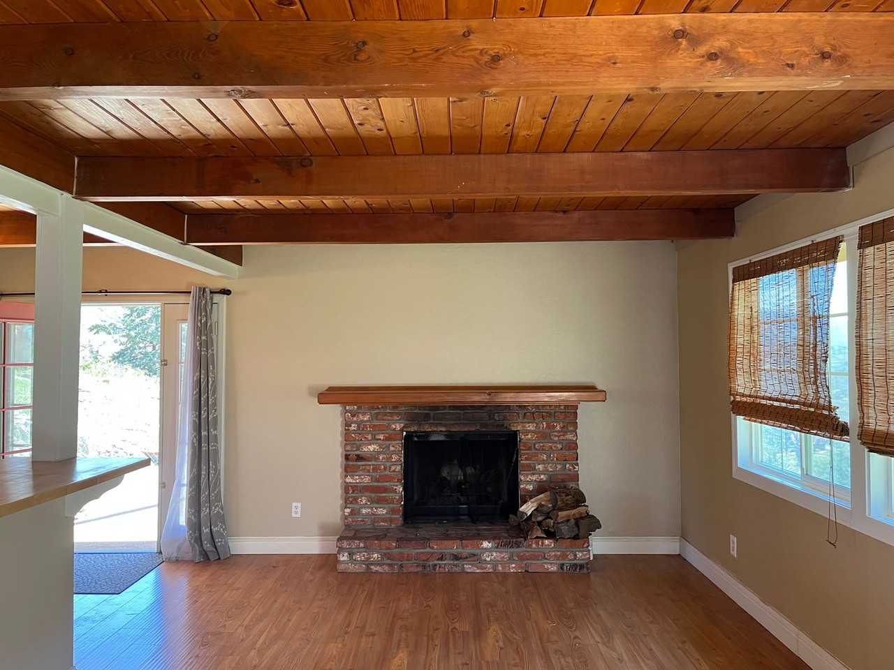 26521 Brian Pl - Photo 3 of 11