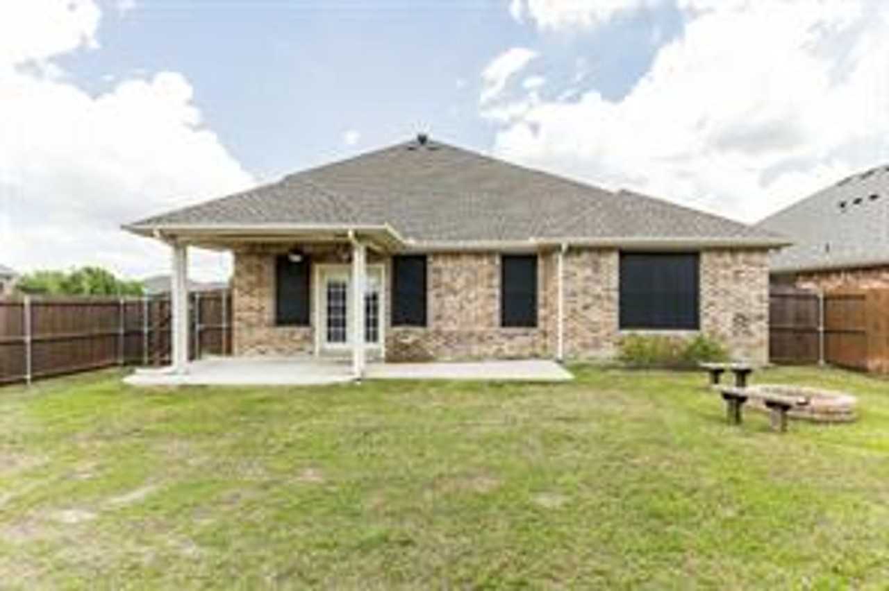 2717 Bahia Rio Dr - Photo 5 of 7