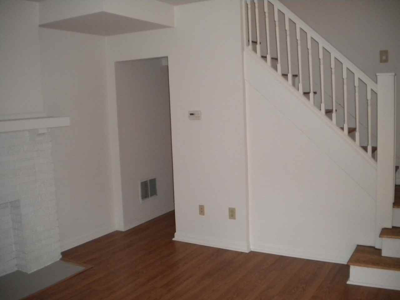 147 Chesterfield Rd - Photo 2 of 14