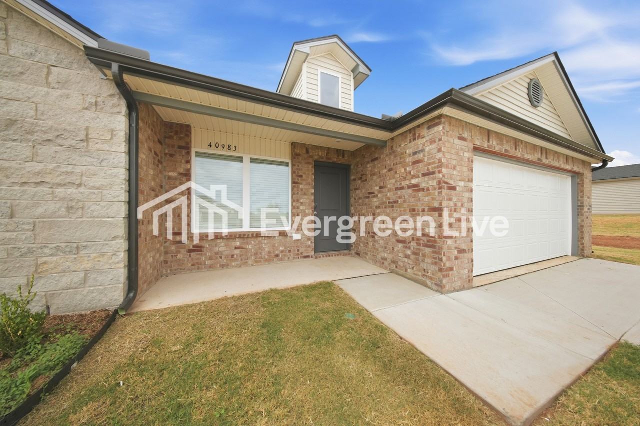 40983 Alpine Meadow Dr - Photo 2 of 16