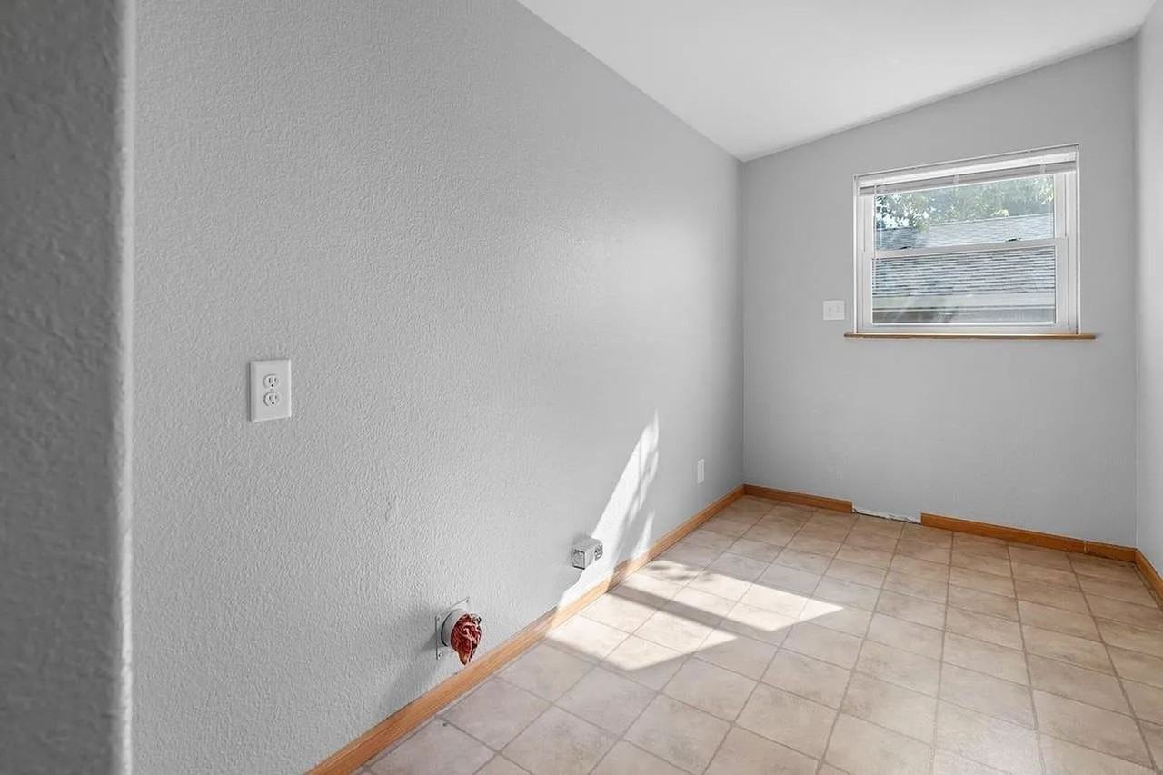 510 Wright Ave - Photo 6 of 23