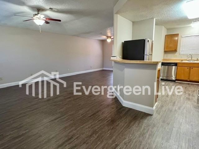 105 Morning Song Ct - Photo 5 of 16