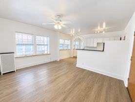Castle - 12479 Cedar Rd - Photo 1 of 1