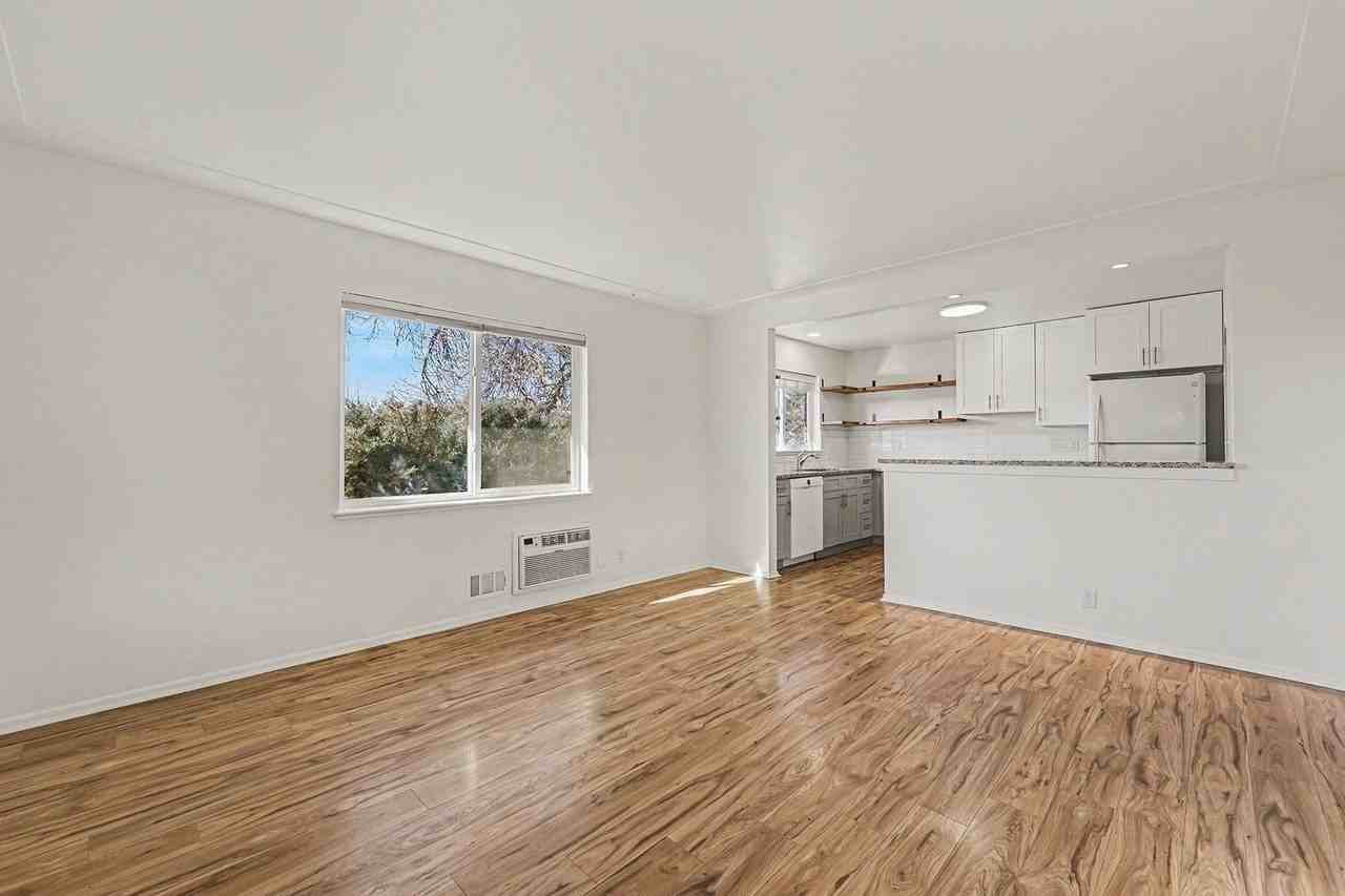 1774 Chester St - Photo 4 of 14