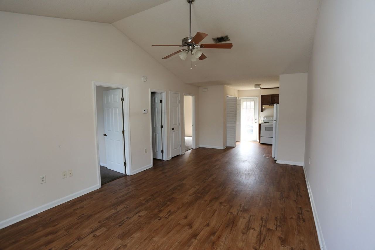 140 Lanier Dr #102 - Photo 7 of 7