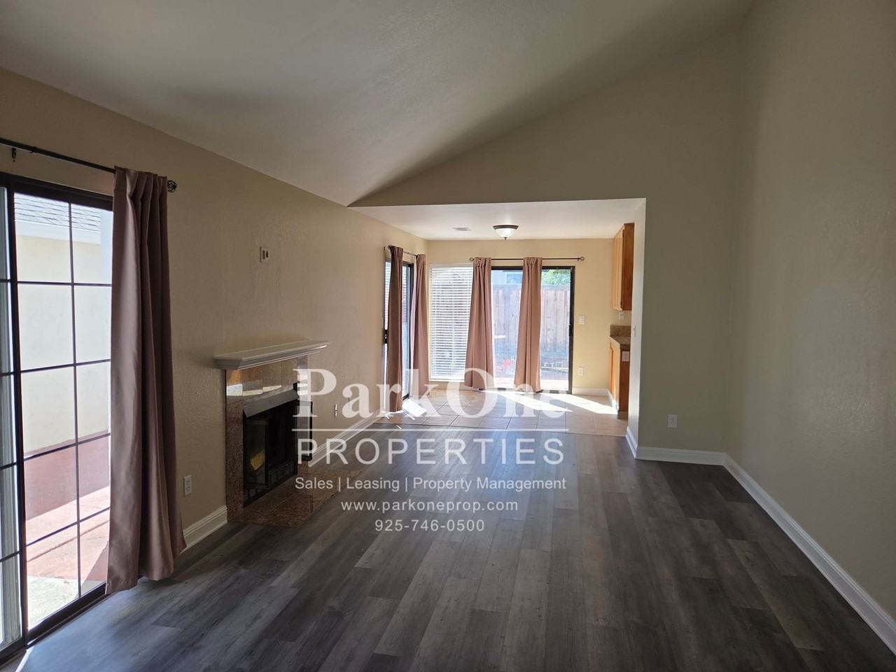 384 Grovewood Loop - Photo 3 of 14