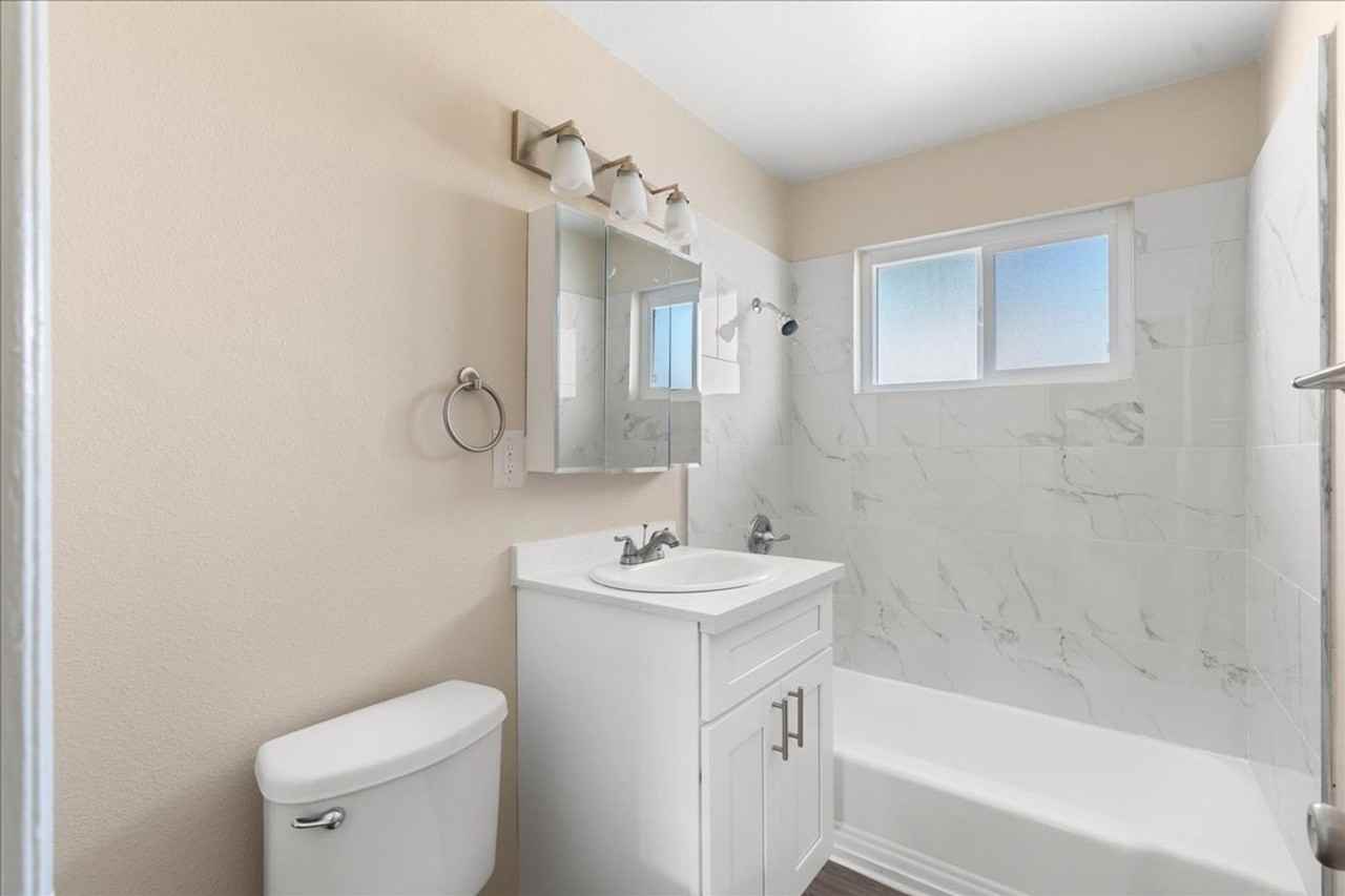 Park View Apartments - Photo 7 of 23