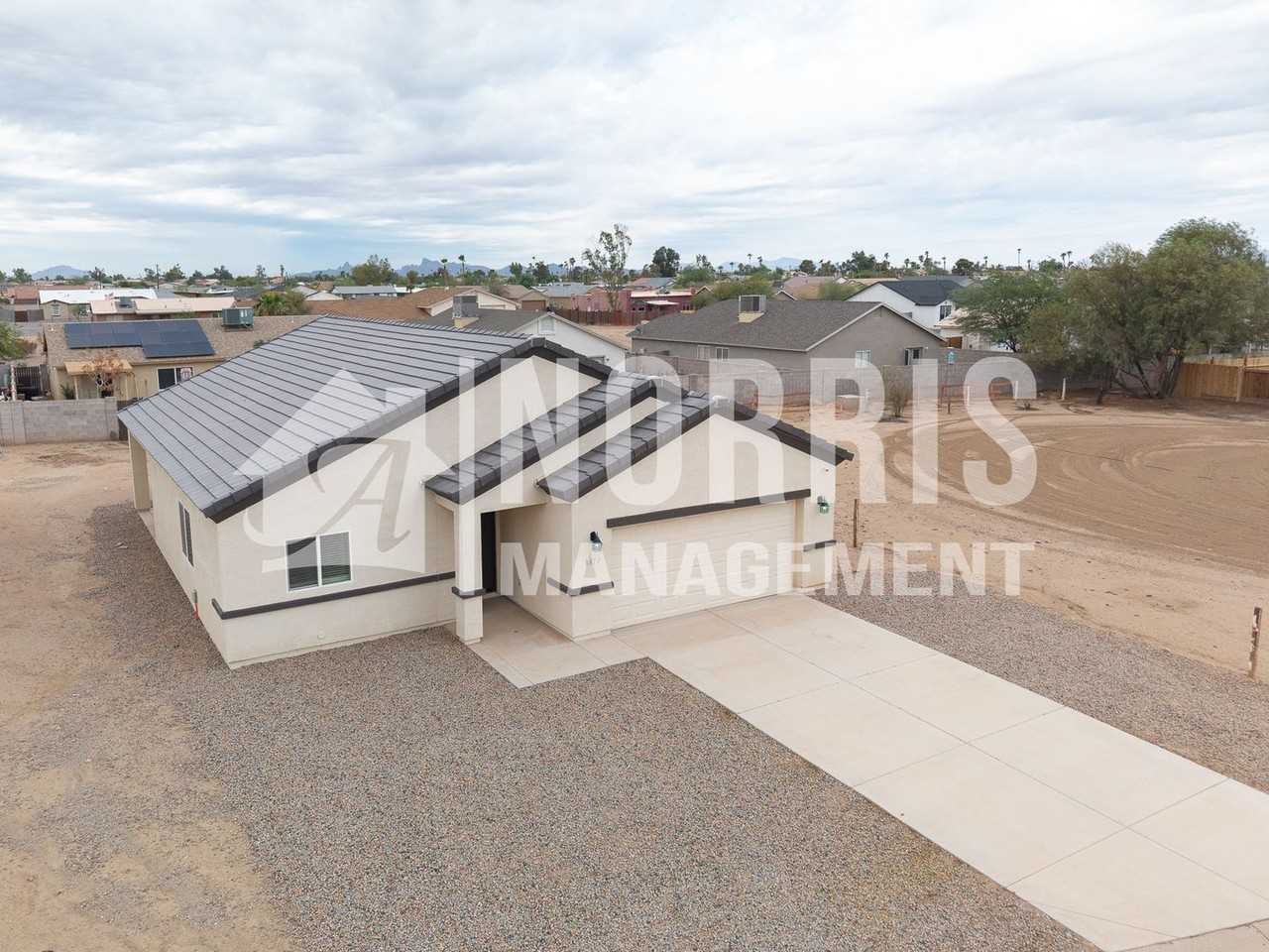 8477 W Tinajas Dr - Photo 4 of 37