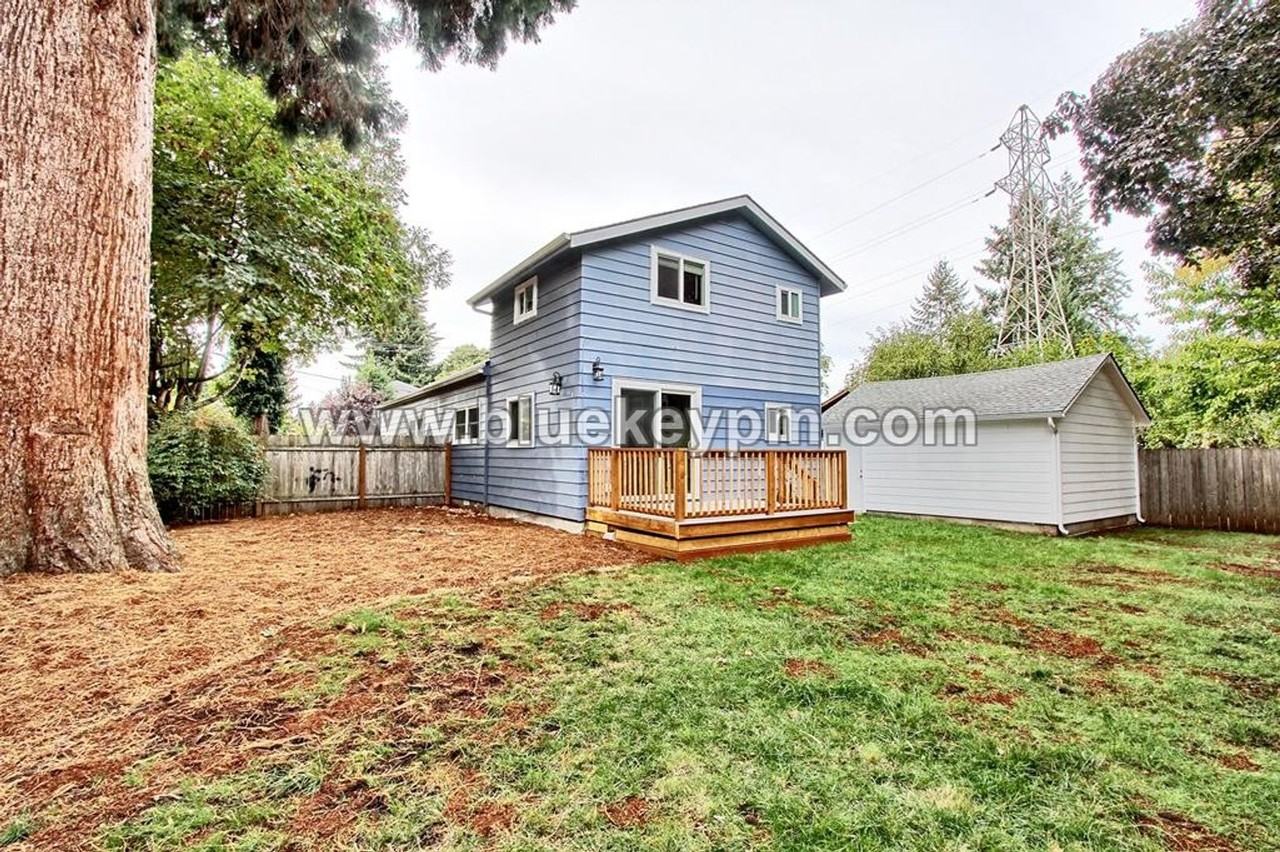 6101 Nw Lincoln Ave - Photo 3 of 18