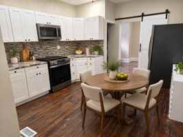 featured image of 122 College Ave