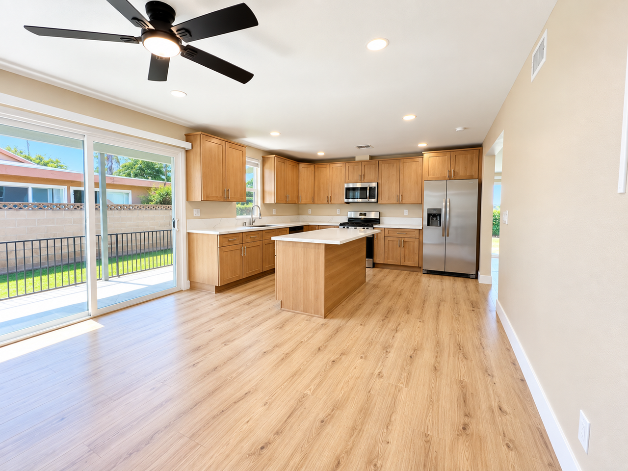 309 N Sunkist St - Photo 2 of 16