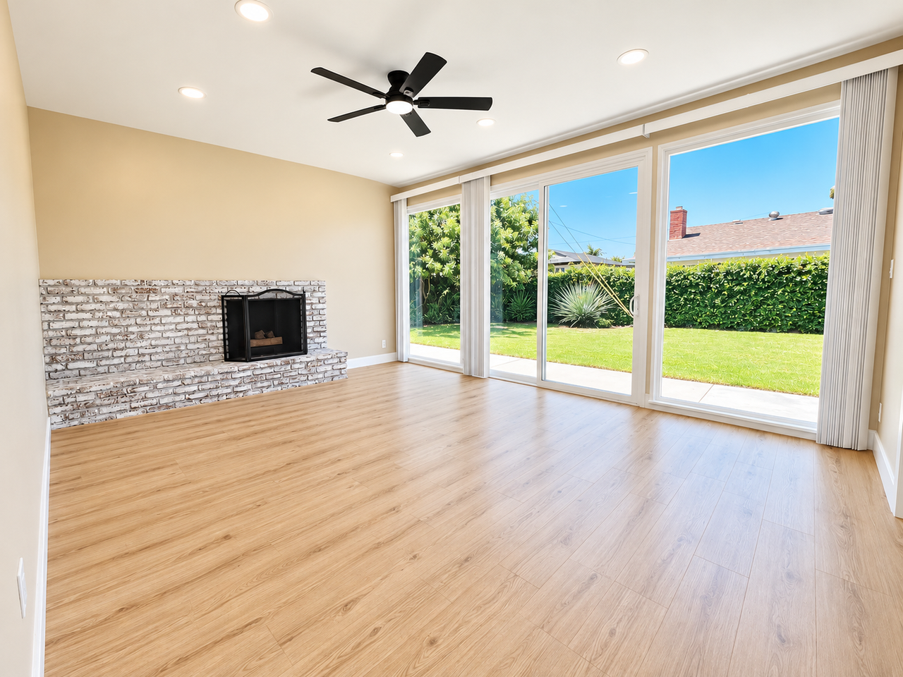 309 N Sunkist St - Photo 6 of 16