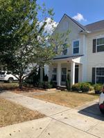 featured image of 4025 Fernshaw Ln