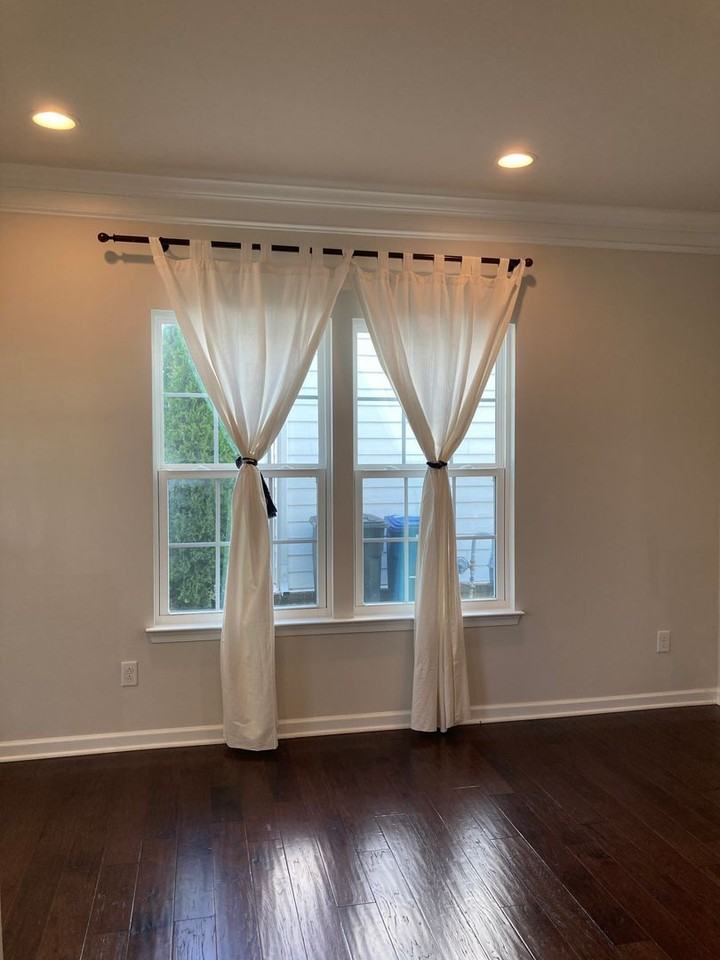 4025 Fernshaw Ln - Photo 5 of 14