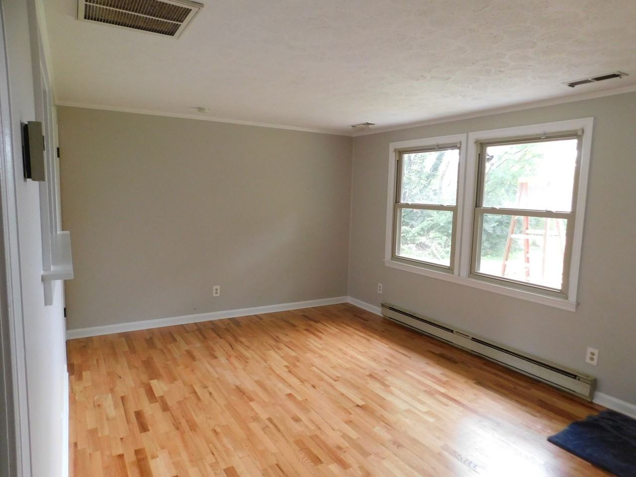10711 Harry Byrd Hwy - Photo 4 of 29