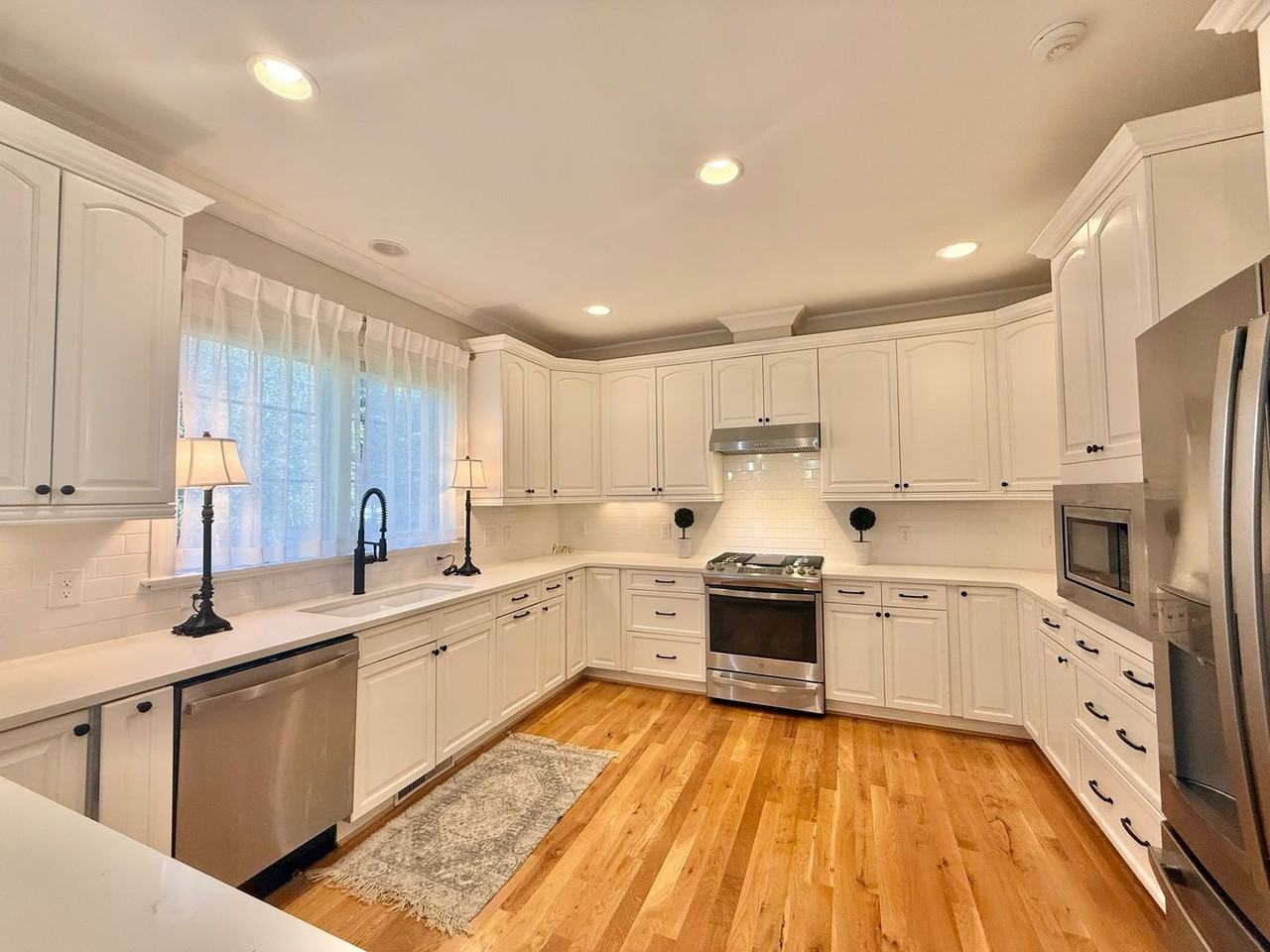 709 Neuse Ridge Dr - Photo 6 of 33