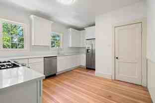 45 Packard Ave - Photo 1 of 1