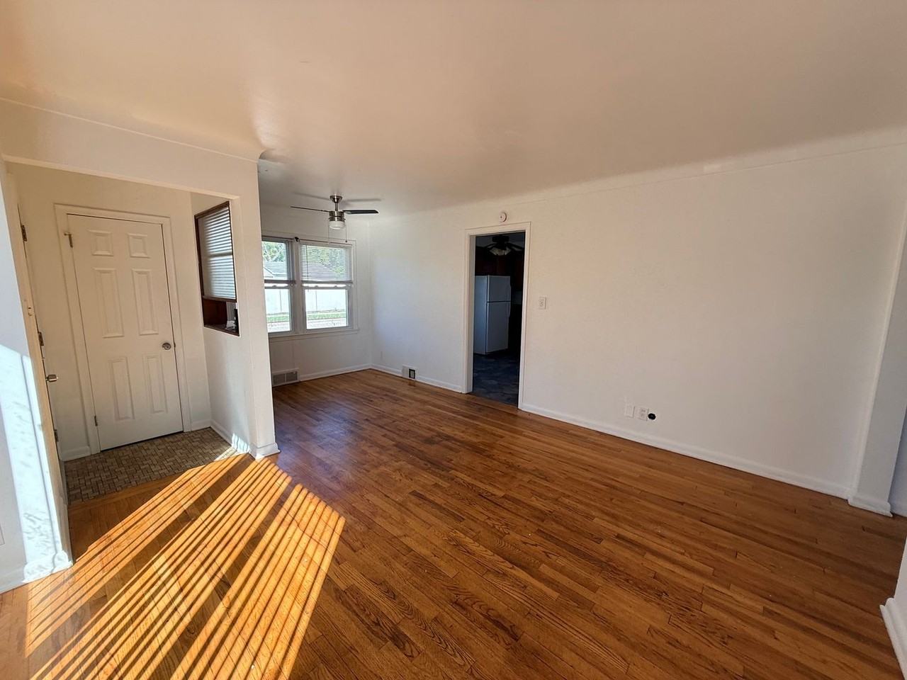 14615 Stephens Dr - Photo 7 of 28