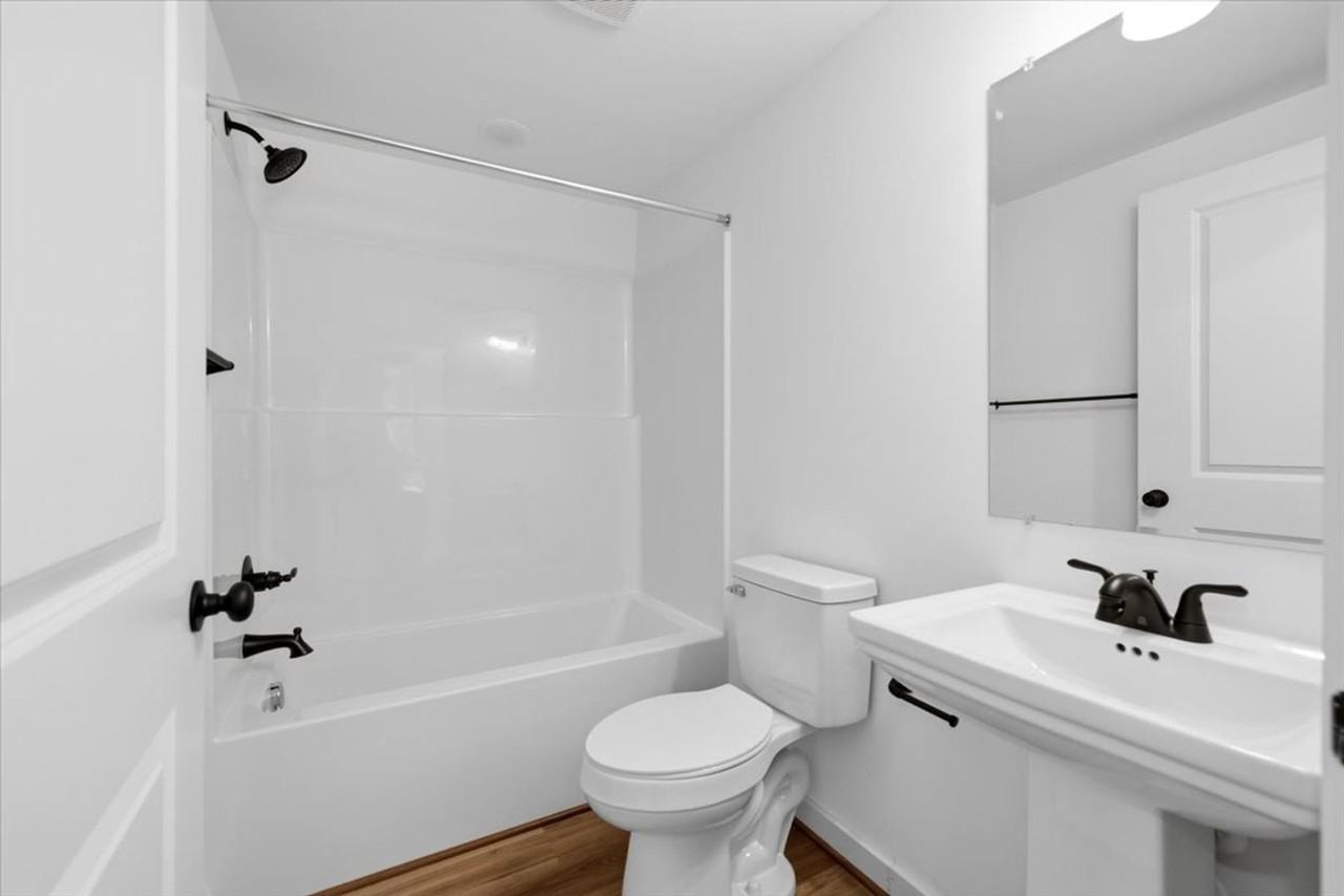 15221 Wright Rd - Photo 4 of 23