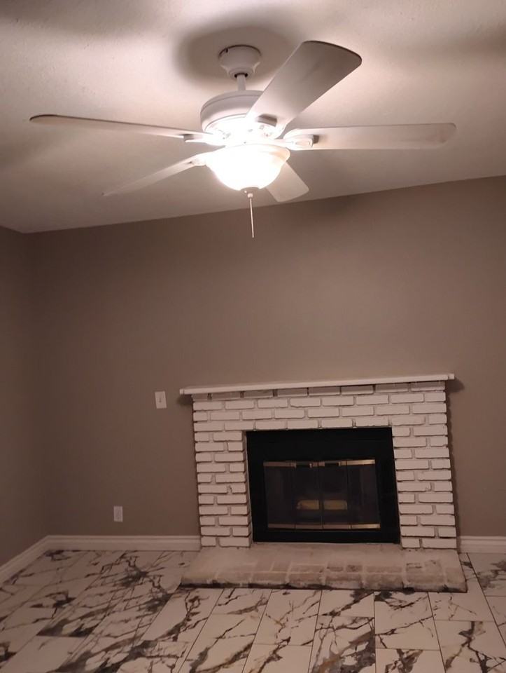 44755 Jefferson Ct - Photo 2 of 25
