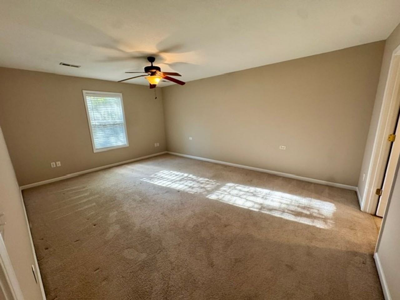 209 Covington Ln - Photo 7 of 18