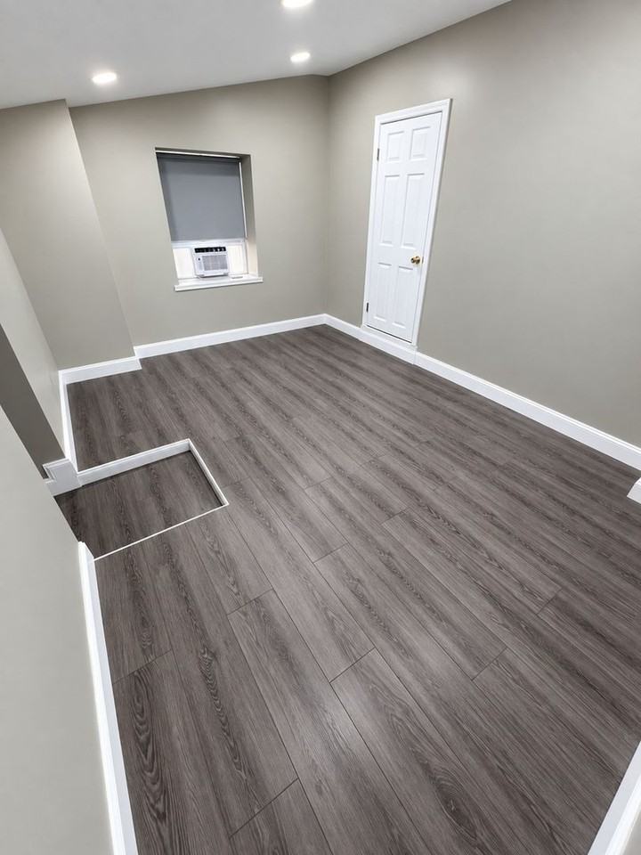 105 Carson St - Photo 3 of 19