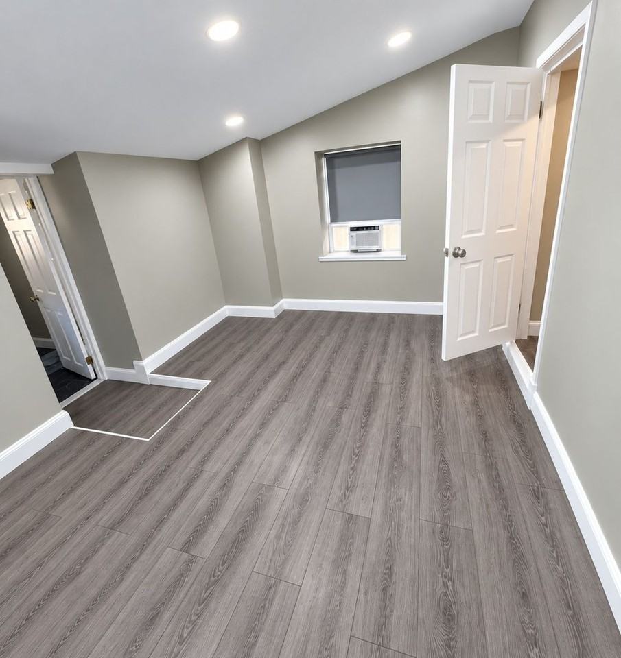 105 Carson St - Photo 4 of 19