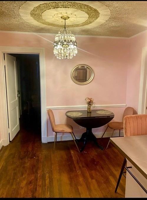 1709 Greenville Ave - Photo 4 of 15