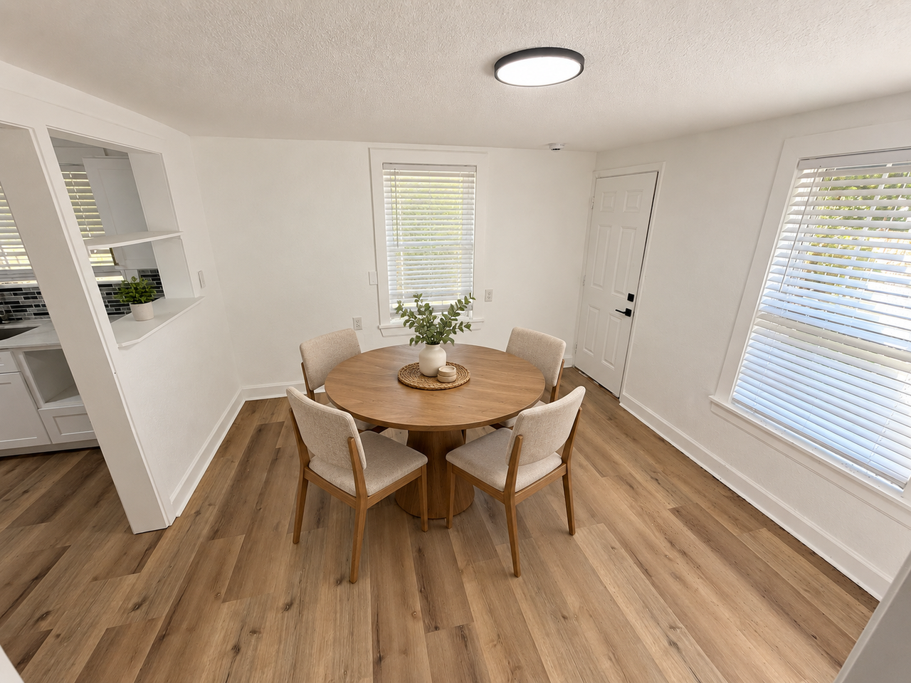 790 Cottonwood St - Photo 5 of 9