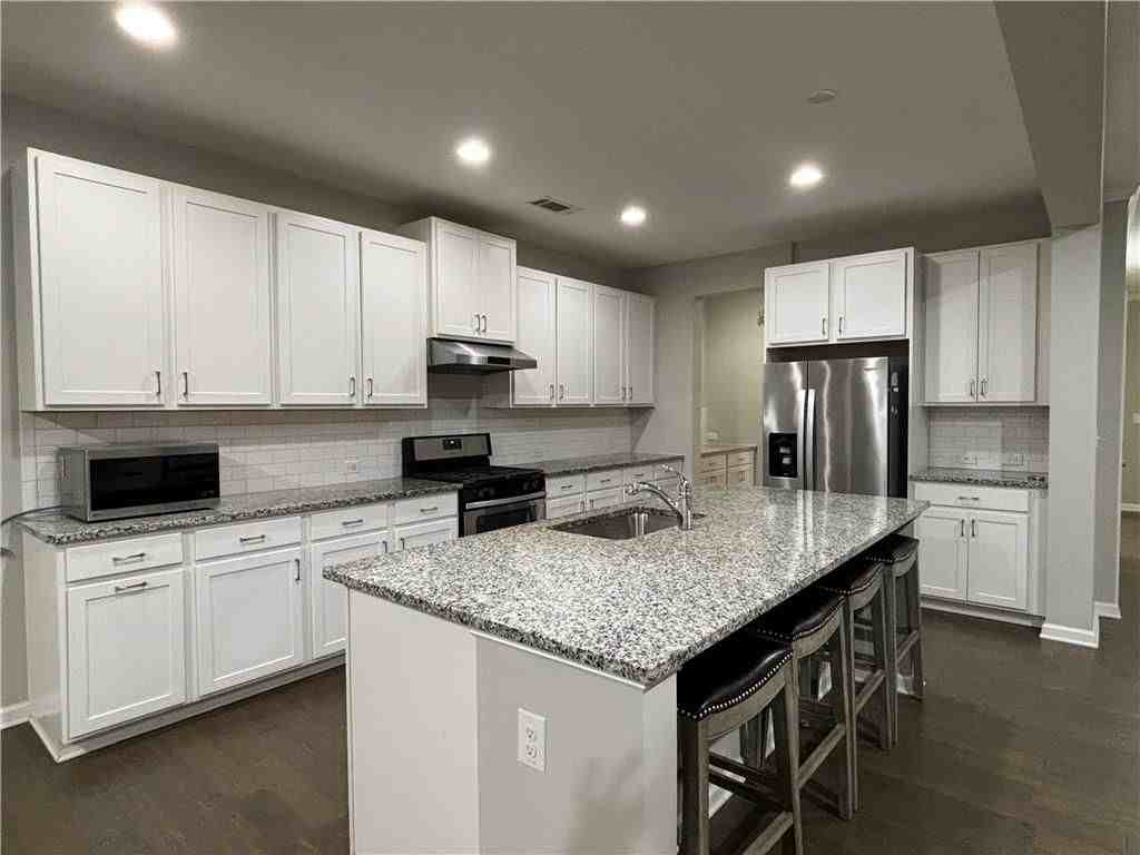 96 Round Pond Dr - Photo 6 of 29