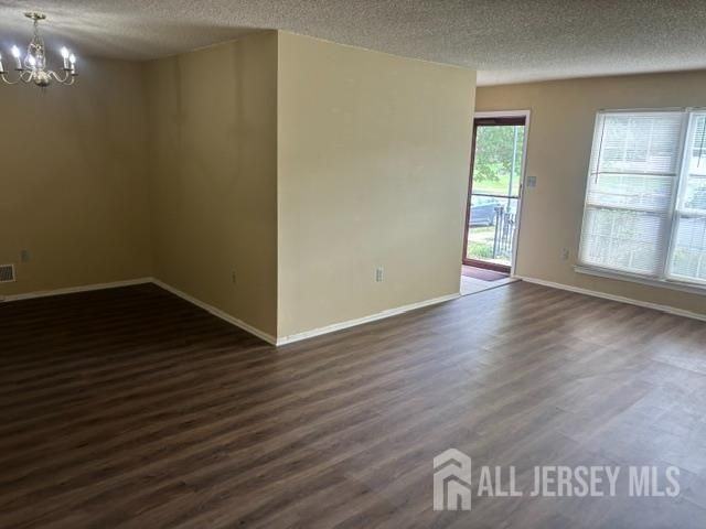 96 Amethyst Way - Photo 4 of 19