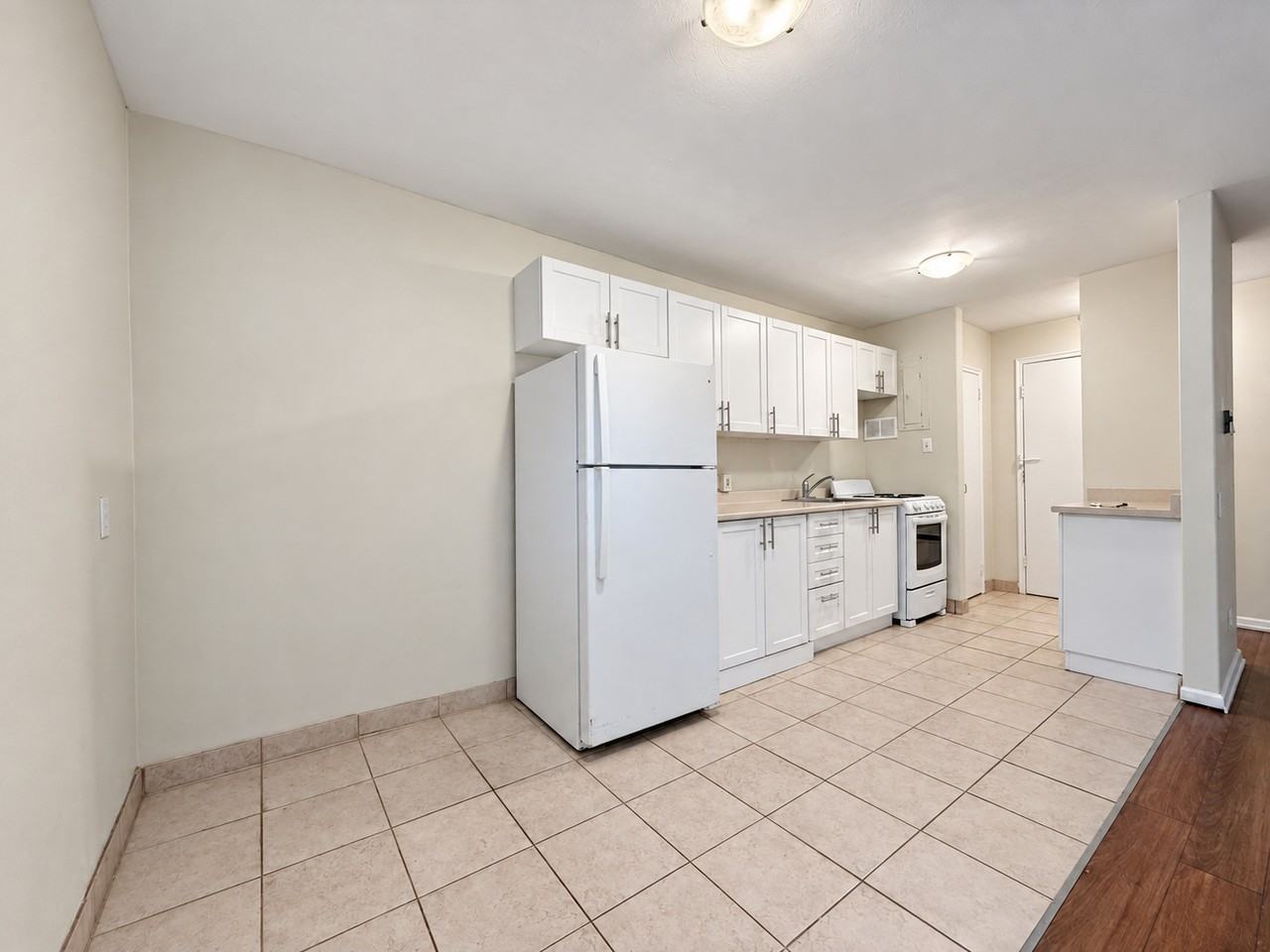 880 Colborne Rd #108 - Photo 4 of 10