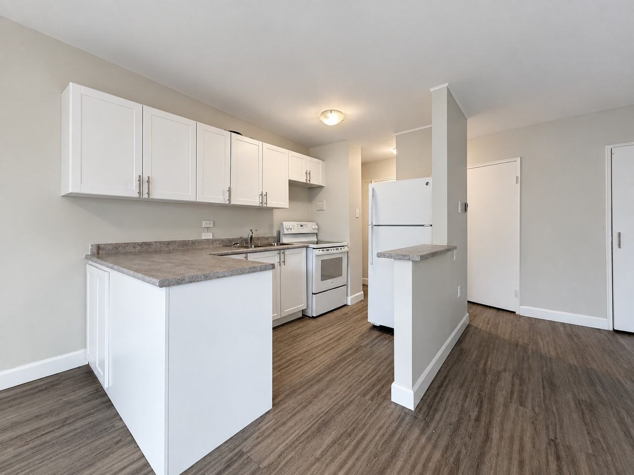 880 Colborne Rd #301 - Photo 5 of 14
