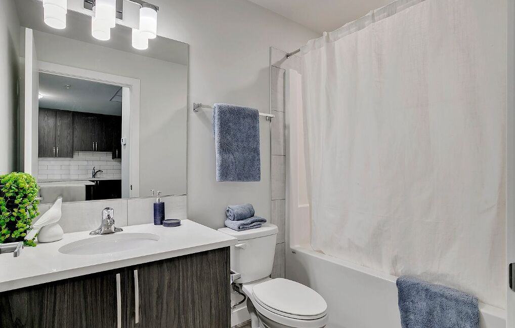 7711 Macleod Trail Sw - Photo 5 of 12