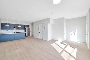 10441 2a - 10441 161 St Nw - Photo 1 of 1