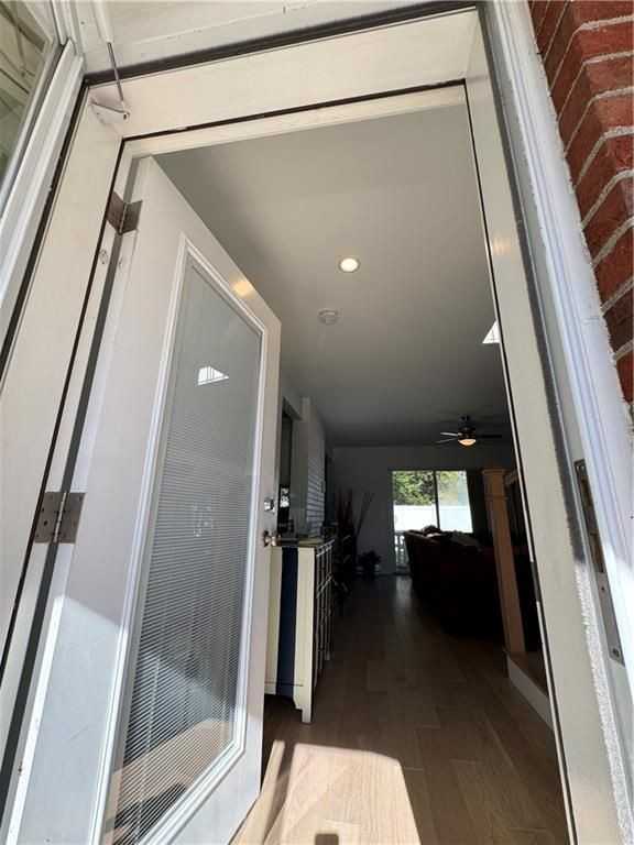 62 Memorial Blvd - Photo 7 of 40