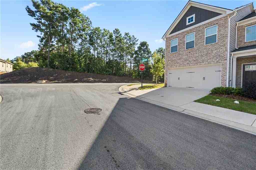 7753 Lance Rd - Photo 2 of 17