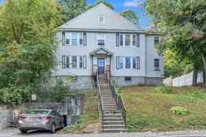 featured image of 15 Circuit Ave E ##2l