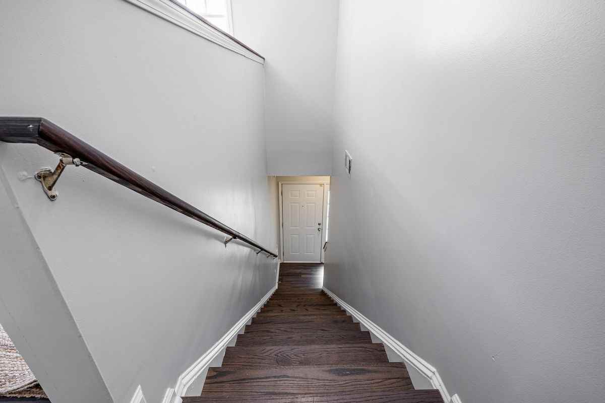 410 Spring Heights Ln Se - Photo 5 of 40