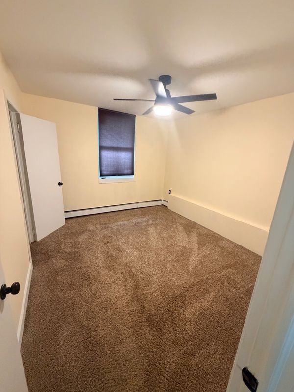 901 Hilltop Dr - Photo 3 of 6