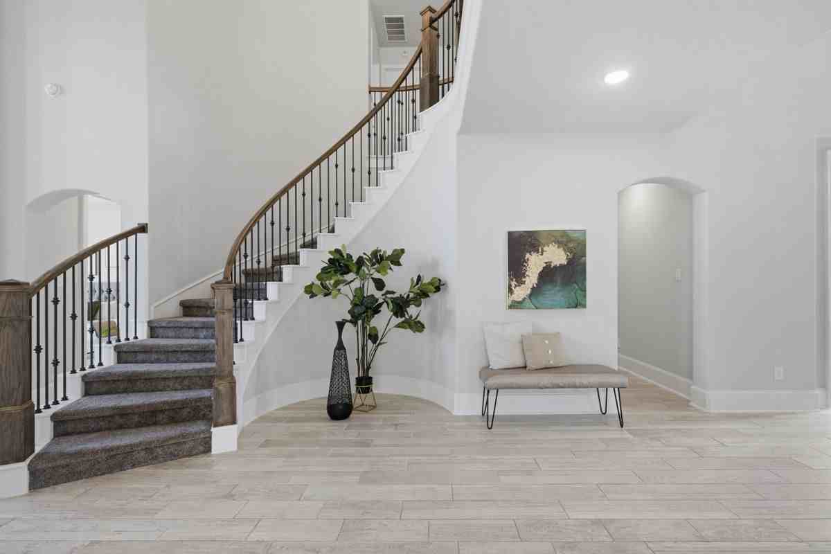 2200 Rabbit Creek Dr - Photo 3 of 38