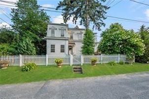 featured image of 10 Hendricks St ##1