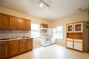 10 Hendricks St ##1 - Photo 4 of 16