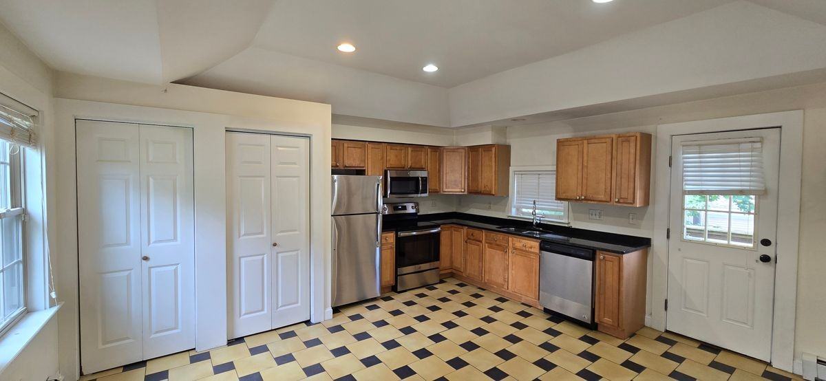154 Washington St ##1b